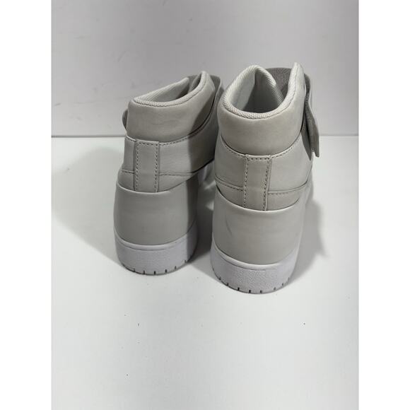 Nike Women's‎ Air Jordan 1 Lover XX Size 12 Shoes AO1528-100 AJ1 Off White GUC - Picture 3 of 9